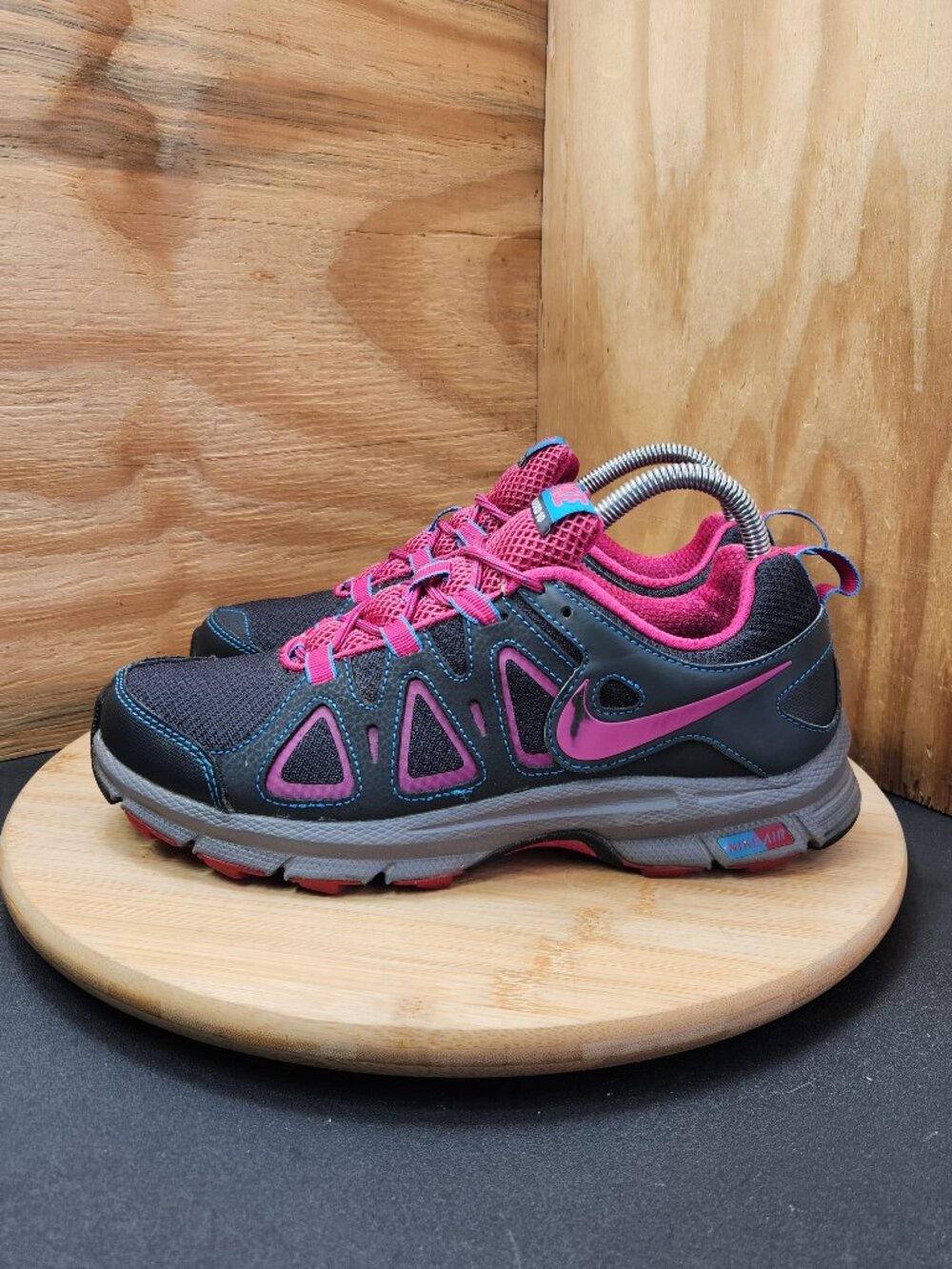 Nike Alvord 10 Womens Gray Trail Running Shoes Sneakers Size 9 - Picture 4 of 10